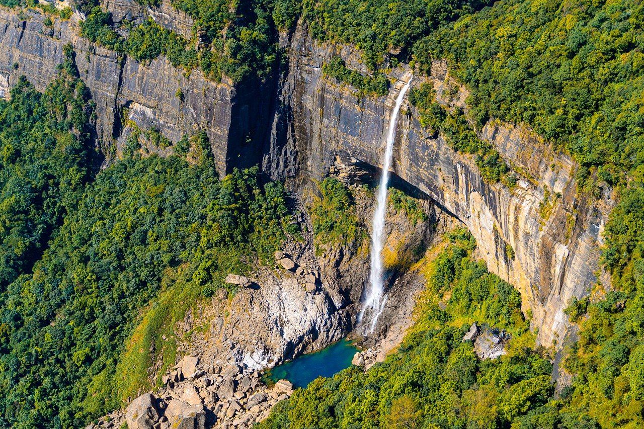 Shillong Cherrapunji Dawki Tour